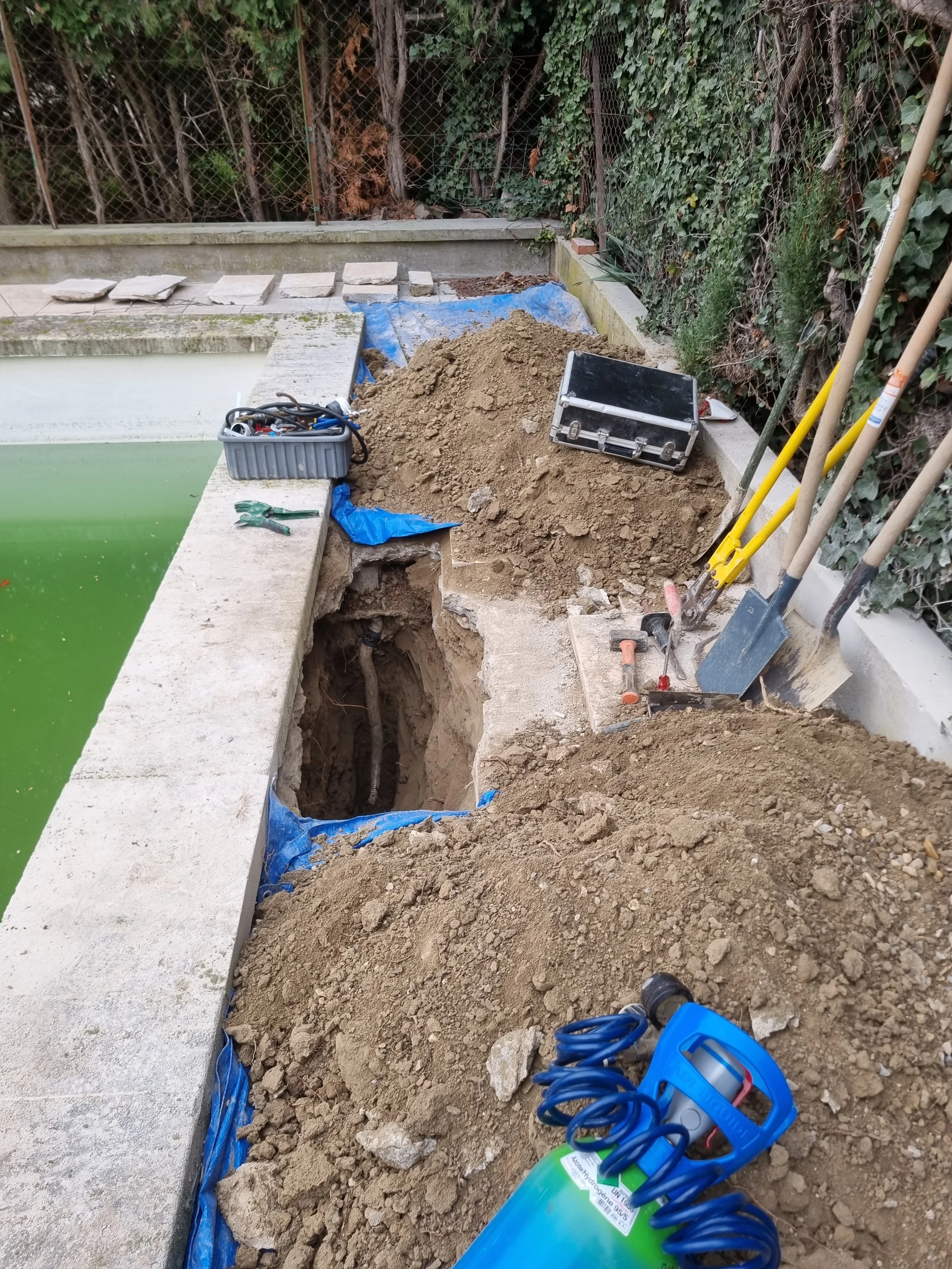 reparation tuyauteries skimmer brulées par le chlore
