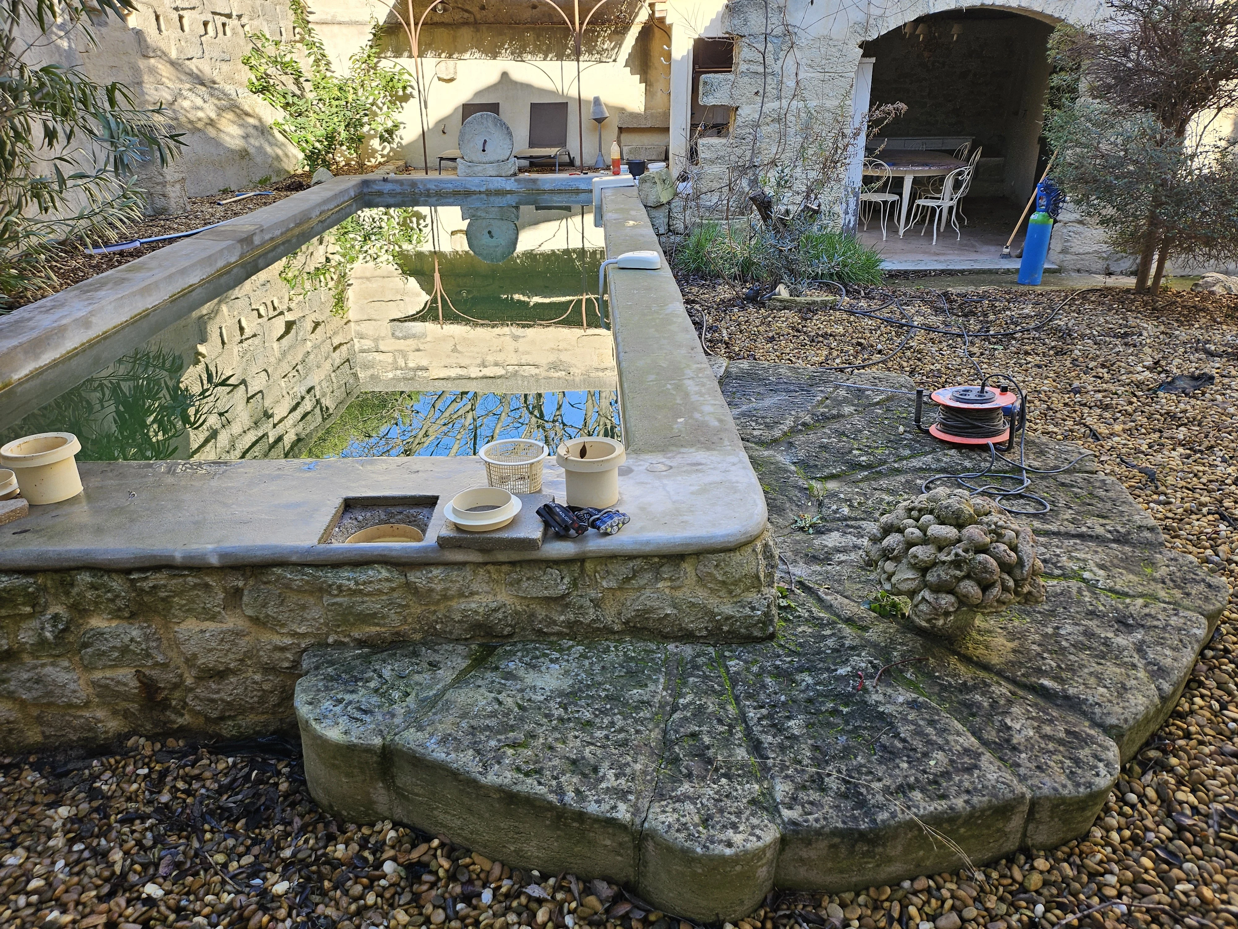 fuite piscine uzes
